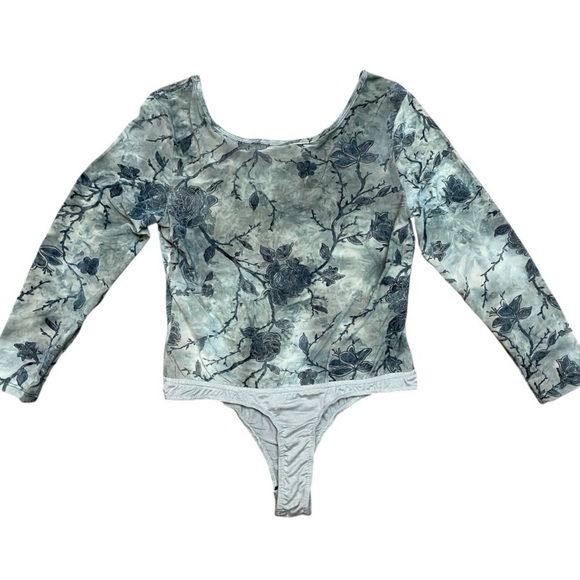 Buffalo The Buckle Velvet Floral Bodysuit - Picture 10 of 10